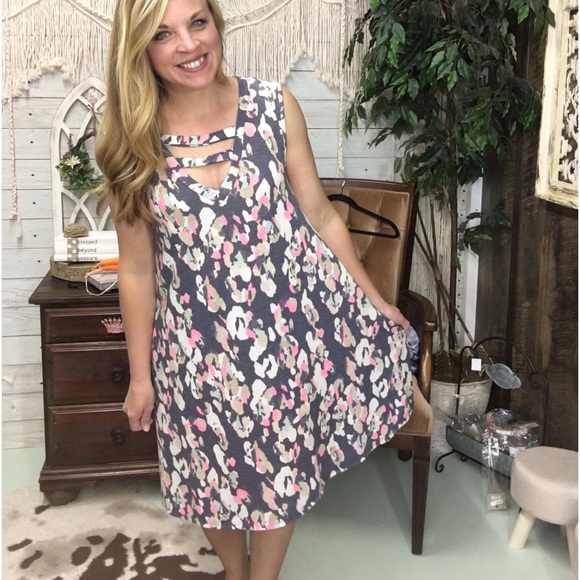 Navy and Pink Leopard Print Dress with Pockets
(5’2; modeling the Small) - Picture 4 of 4